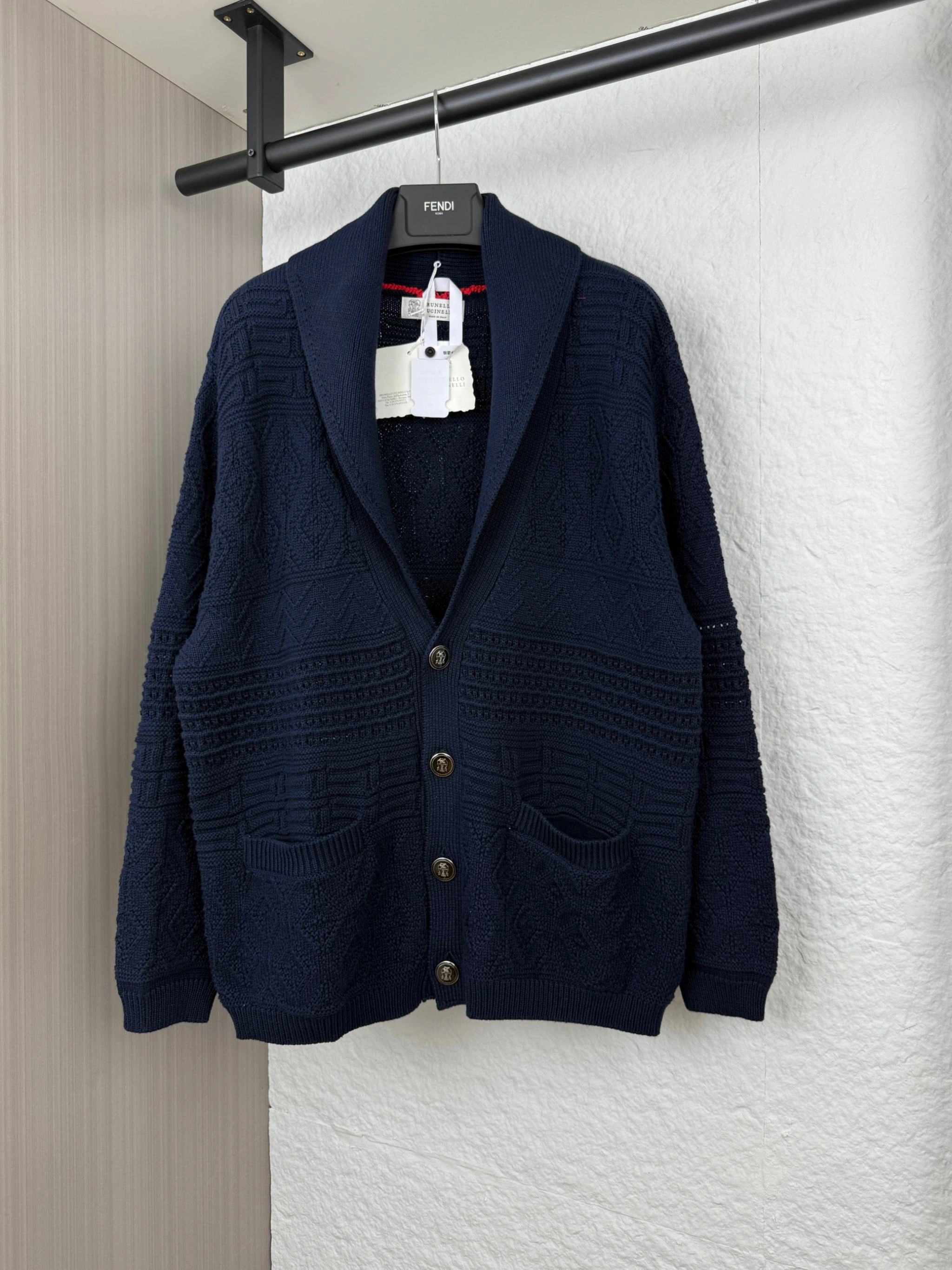 wg.luxury-- 2ru9588o item: E-F431J0104